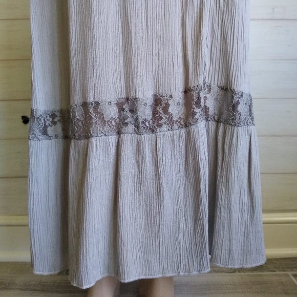 Nabee/ Old Navy Set of Long Skirt, T Shirt - Picture 7 of 8